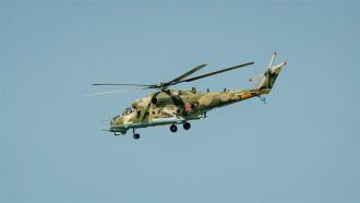 Лагерь «Авангард», лазертаг: связка напарников на маршруте «Зарницы» в лагере «Авангард»