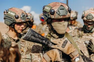 «Зарница 2.0»: Отряд проходит мимо бетонного сооружения — №175