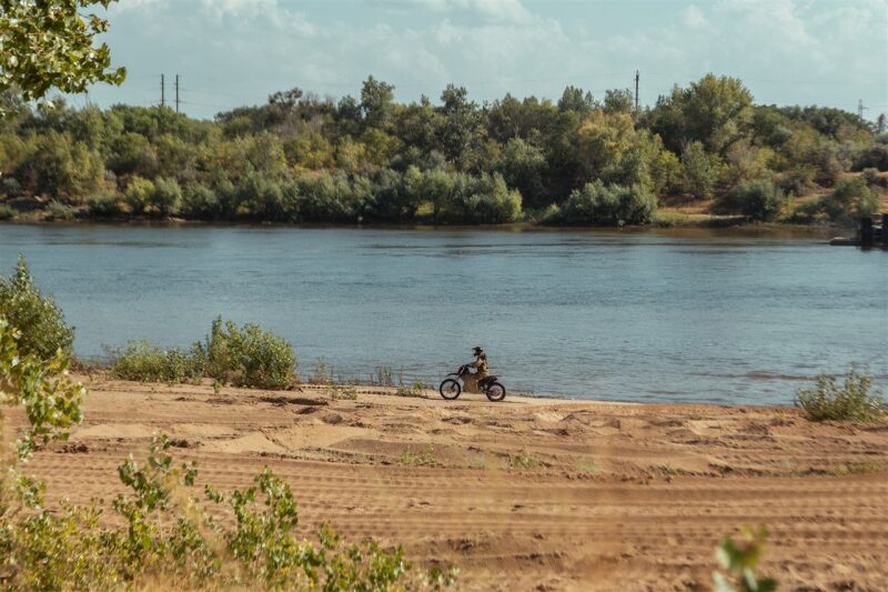«Зарница 2.0»: Отряд проходит мимо бетонного сооружения — №295