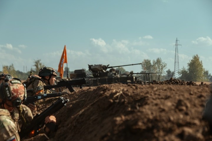 Фото «Зарницы 2.0»: Портрет бойца в шлеме LASERWAR — №330