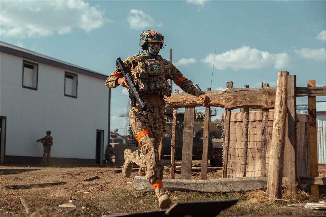 LASERWAR на «Зарнице 2.0»: Выход отряда на старт миссии «Зарницы» — №404