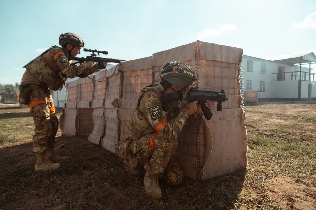 Турнир «Зарницы 2.0» LASERWAR: Линия полевых палаток базы «Авангард» — №413