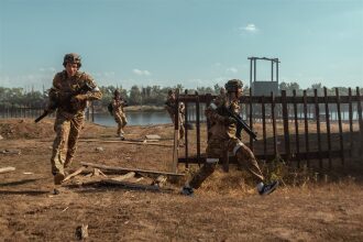 LASERWAR на «Зарнице 2.0»: Низкая стойка в сухой траве с тагером — №416
