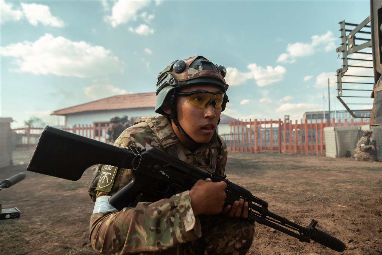 Лагерь «Авангард», лазертаг: Скрытная позиция в зелени на полигоне — №448