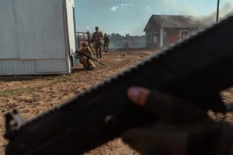Фото «Зарницы 2.0»: Портрет бойца в шлеме LASERWAR — №450