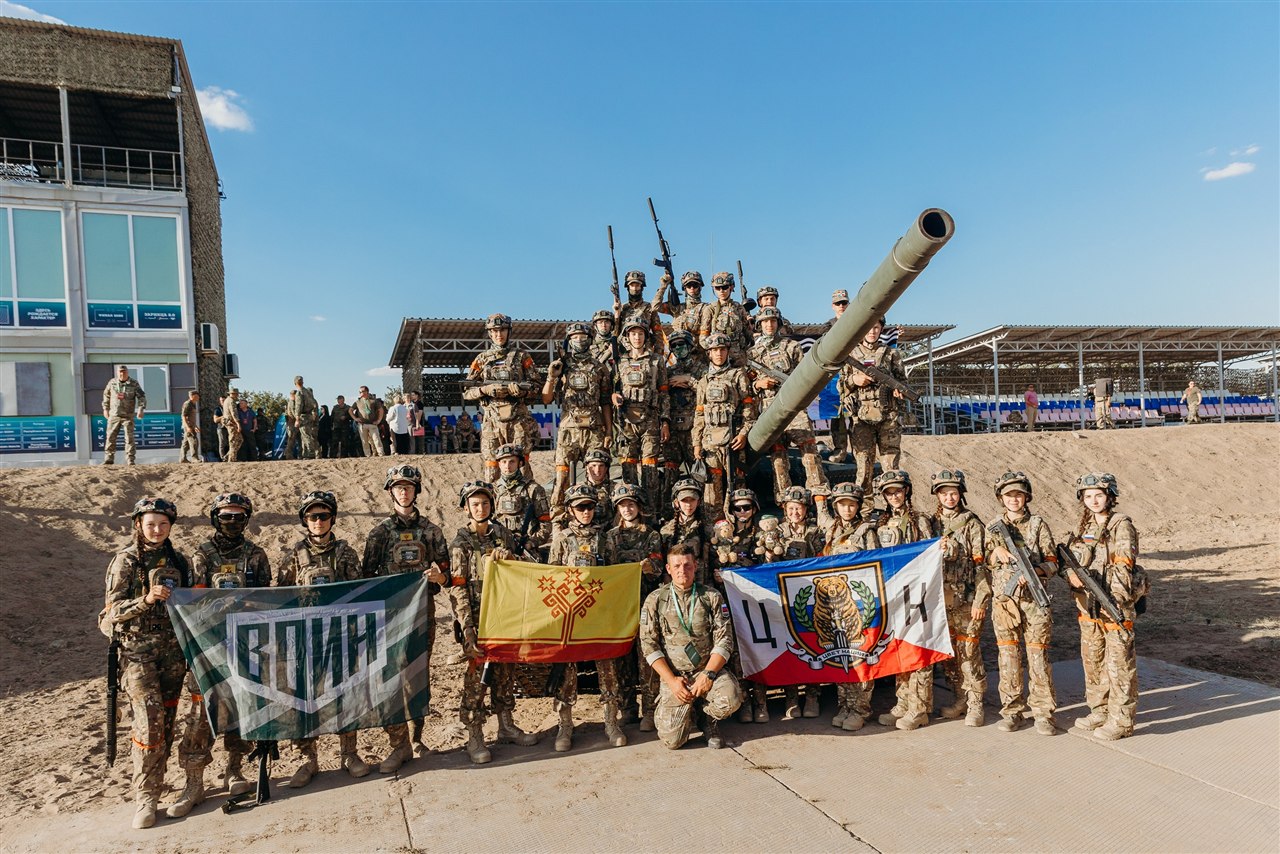 Фото «Зарницы 2.0»: Скрытная позиция в зелени на полигоне — №768
