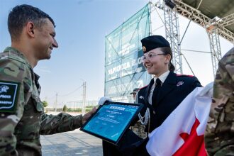 Лагерь «Авангард», лазертаг: экипировка LASERWAR крупным планом в лагере «Авангард»