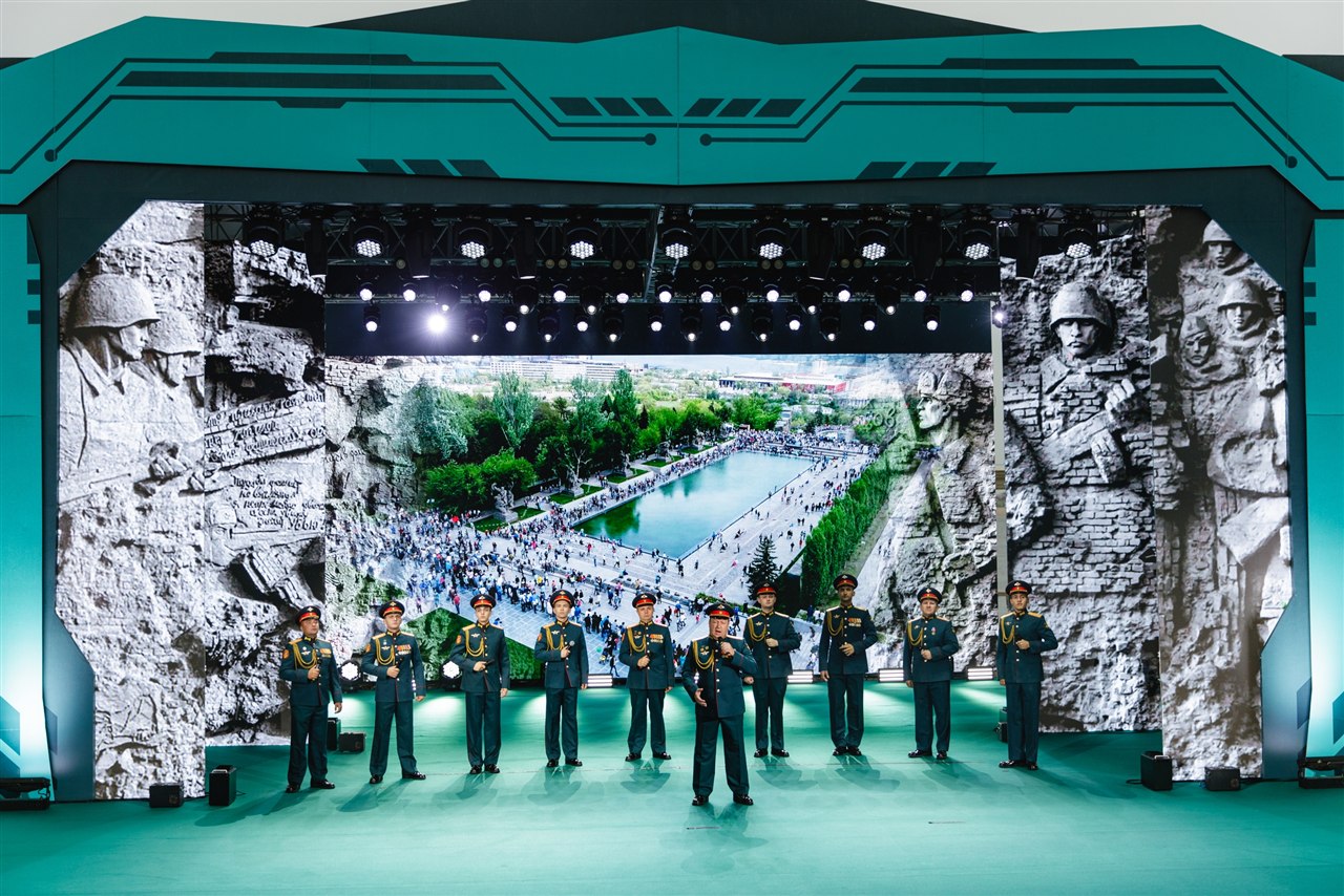 Фото «Зарницы 2.0»: Скрытная позиция в зелени на полигоне — №168