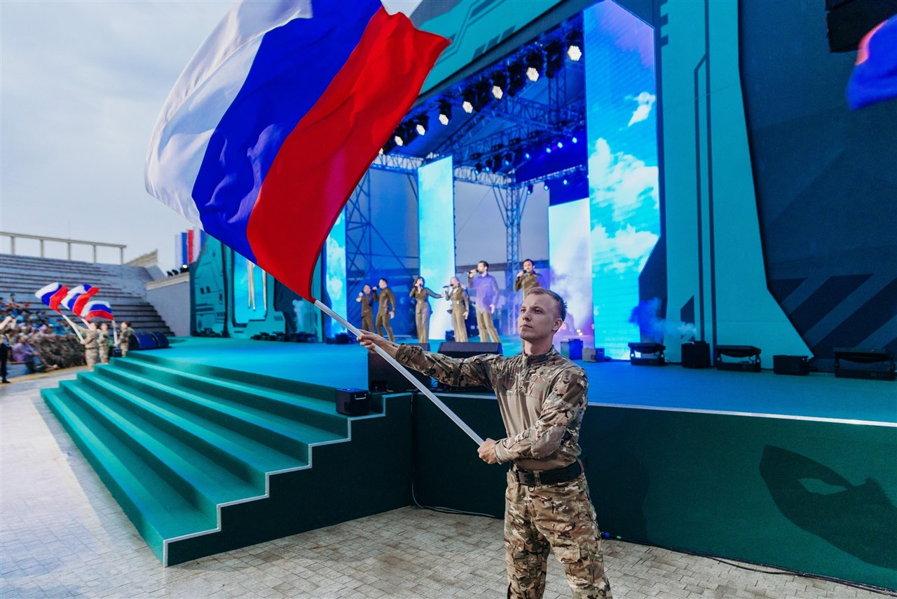LASERWAR на «Зарнице 2.0»: Церемониальный кадр игрового дня — №278