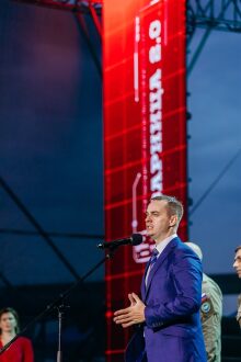 Лагерь «Авангард», лазертаг: Бег с тагером по песчаной тропе «Авангарда» — №286