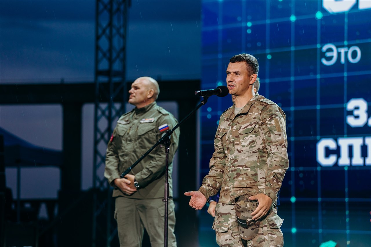 Фото «Зарницы 2.0»: Скрытная позиция в зелени на полигоне — №288