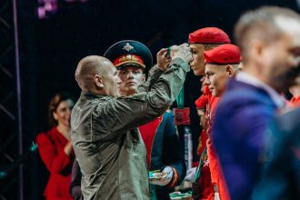 «Зарница 2.0»: Отряд проходит мимо бетонного сооружения — №295