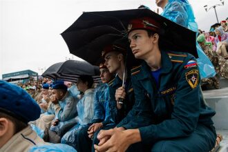«Зарница 2.0»: Группа с тагерами LASERWAR в камуфляже — №403