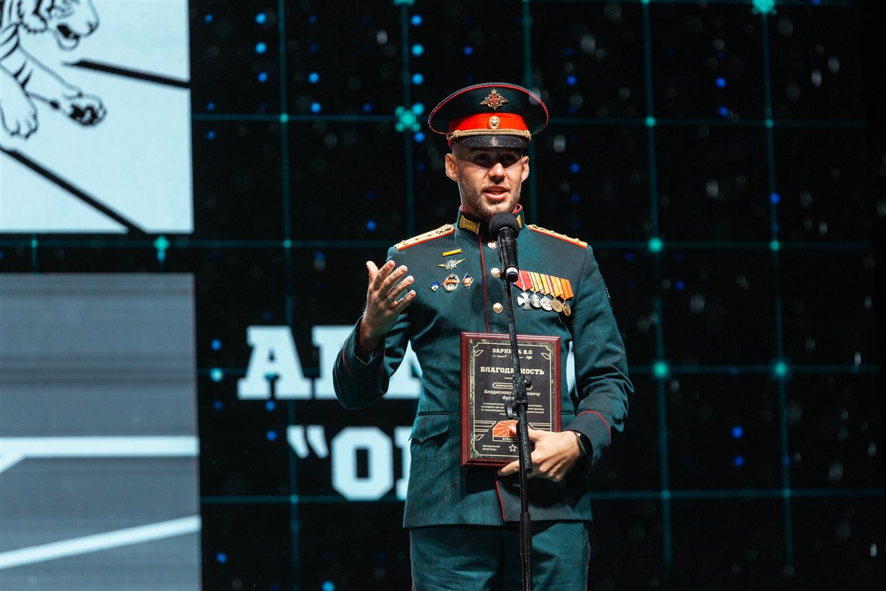 Фото «Зарницы 2.0»: Переход между зонами лазертаг-арены — №546