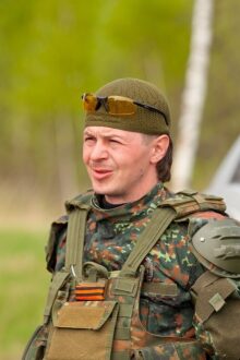 Боец LASERWAR в ожидании боя.