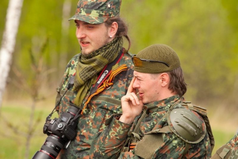 LASERWAR: фотограф и боец в ожидании