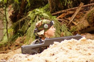 Юный боец LASERWAR в прицеле