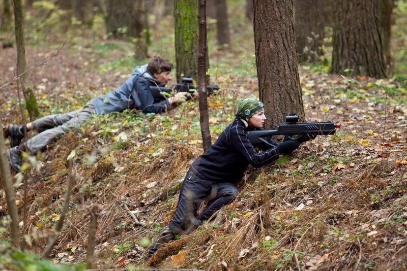 LASERWAR: засада в осеннем лесу