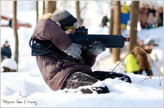 Снежная засада: боец LASERWAR в прицеле