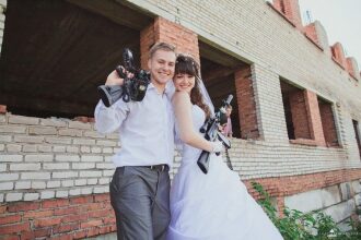 Свадебный бой: молодожены с LASERWAR