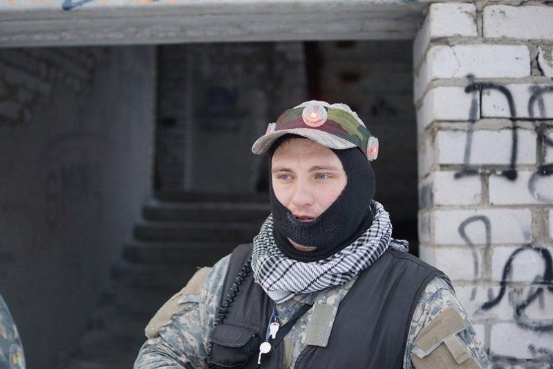 Боец LASERWAR в зимней экипировке