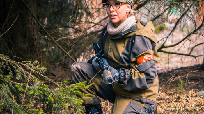 Посторонитесь – воюет женщина!