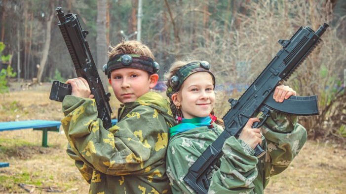 Будь патриотом, играй в лазертаг!