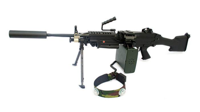 Пулемет на основе страйкбольного привода FN Minimi