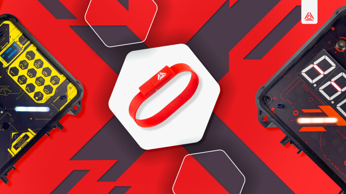 Купите ядерный чемоданчик и получите подарок