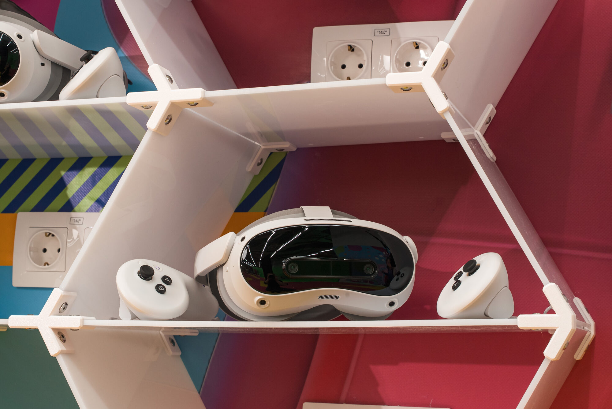 Система хранения «Соты» на VR-арене — фото 4